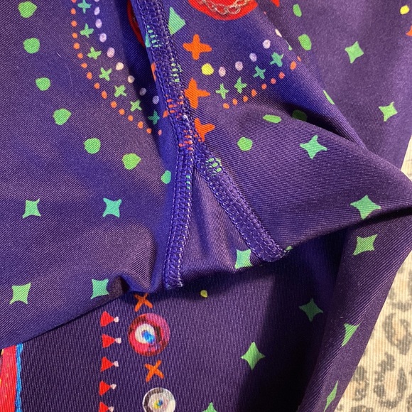 HP 🔥 - Nike - Limited Edition Leggings - L 🦄 - Picture 4 of 7